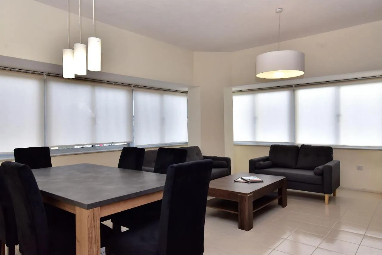 2 Bedroom Apartment - Spacious, Bright & Central - 4 Msida