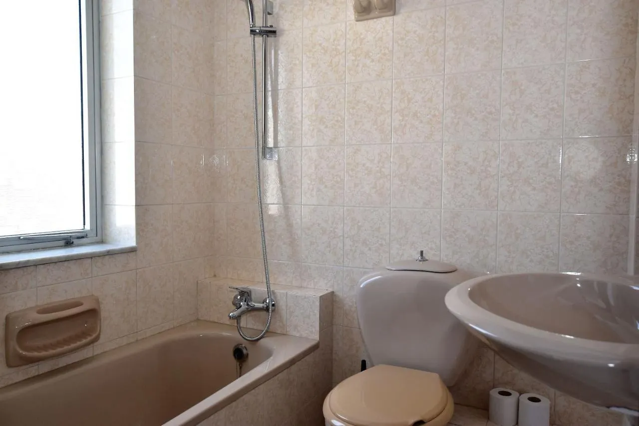 2 Bedroom Apartment - Spacious, Bright & Central - 4 Msida
