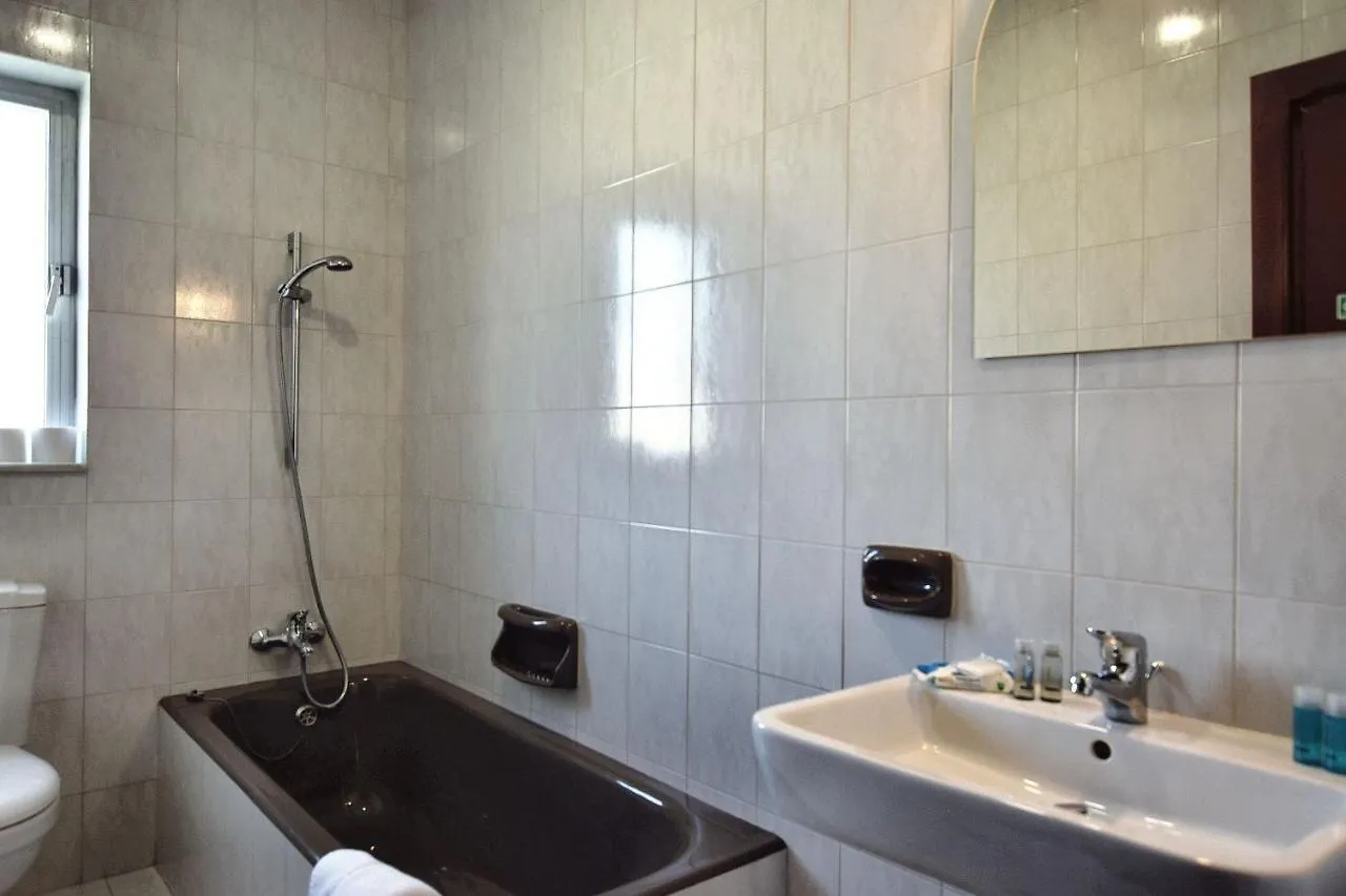 2 Bedroom Apartment - Spacious, Bright & Central - 4 Msida Malta